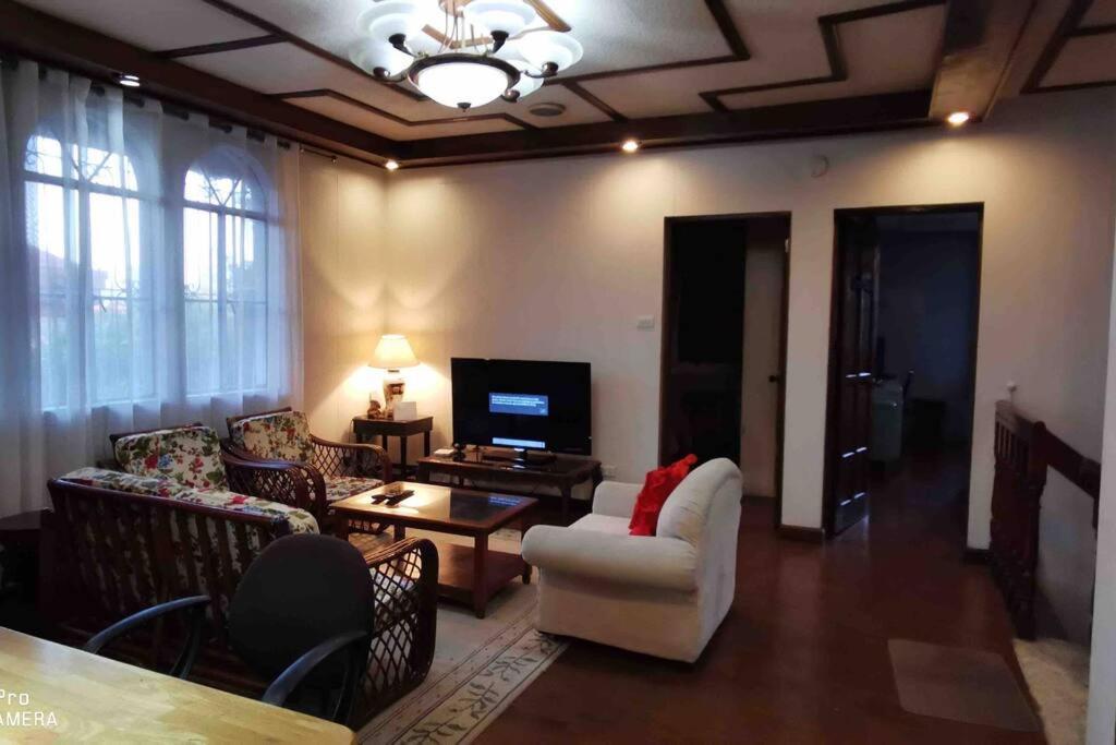 Big House In Quezon City Manila Zewnętrze zdjęcie