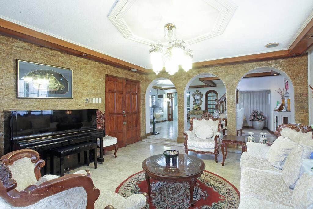 Big House In Quezon City Manila Zewnętrze zdjęcie