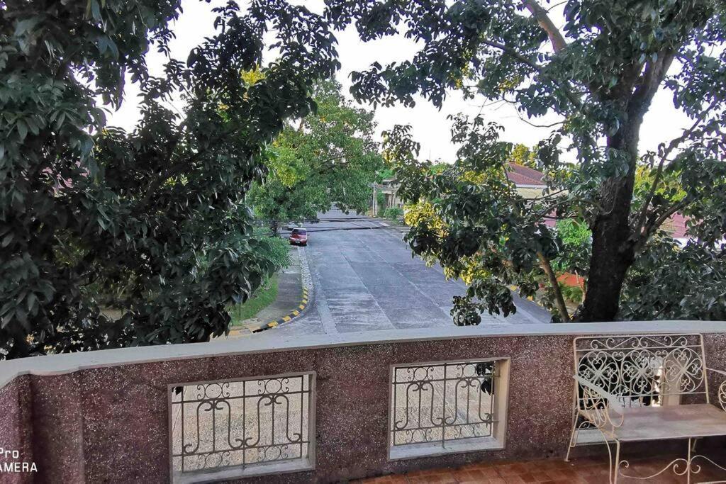 Big House In Quezon City Manila Zewnętrze zdjęcie